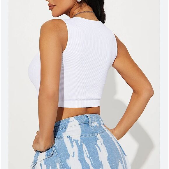 🌴 Papaya White Ribbed Crop Top Sleeveless Juniors Medium - Picture 2 of 9